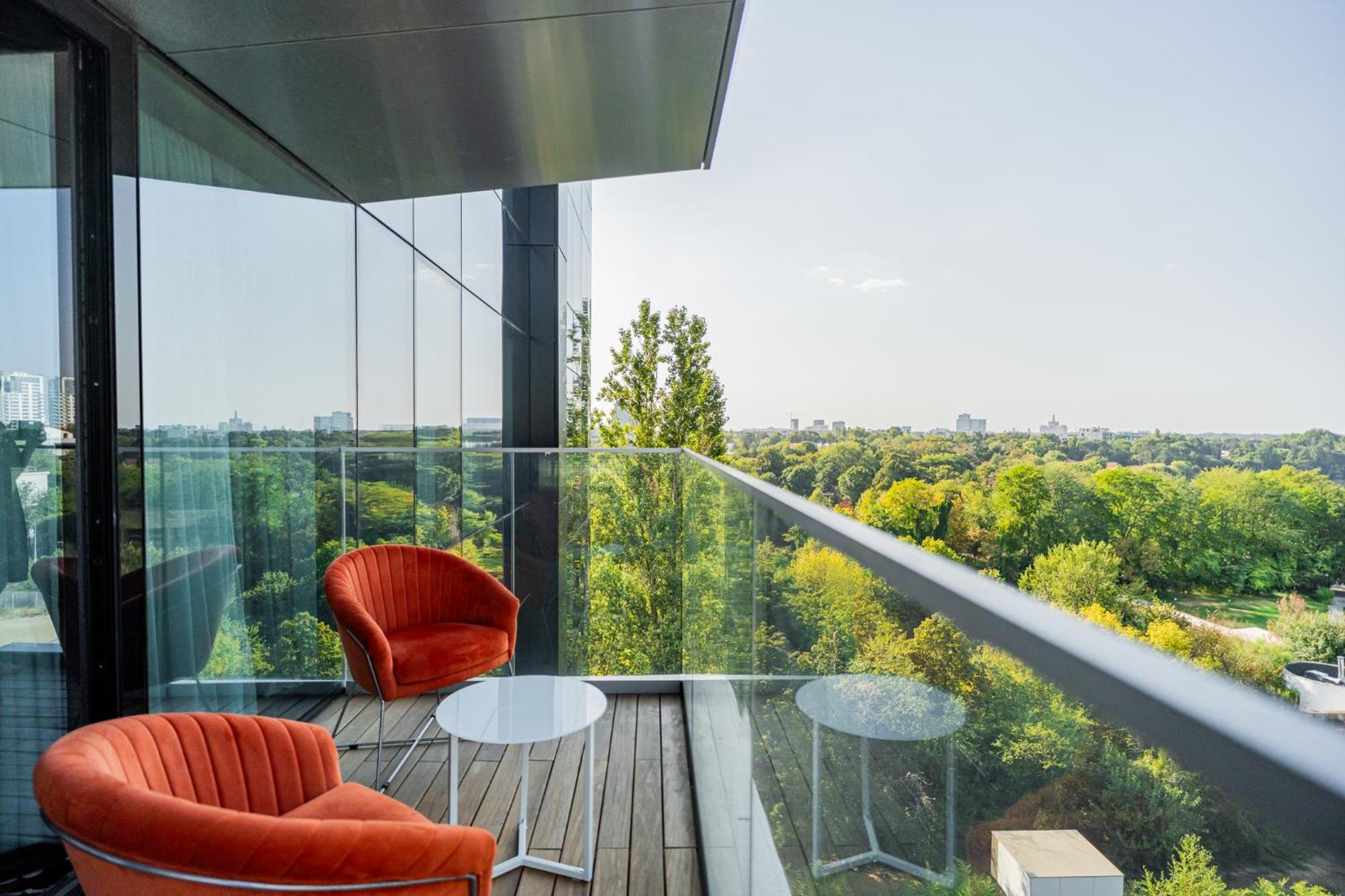 One Mircea Eliade - Luxurious With Panoramic And Park View Bucarest