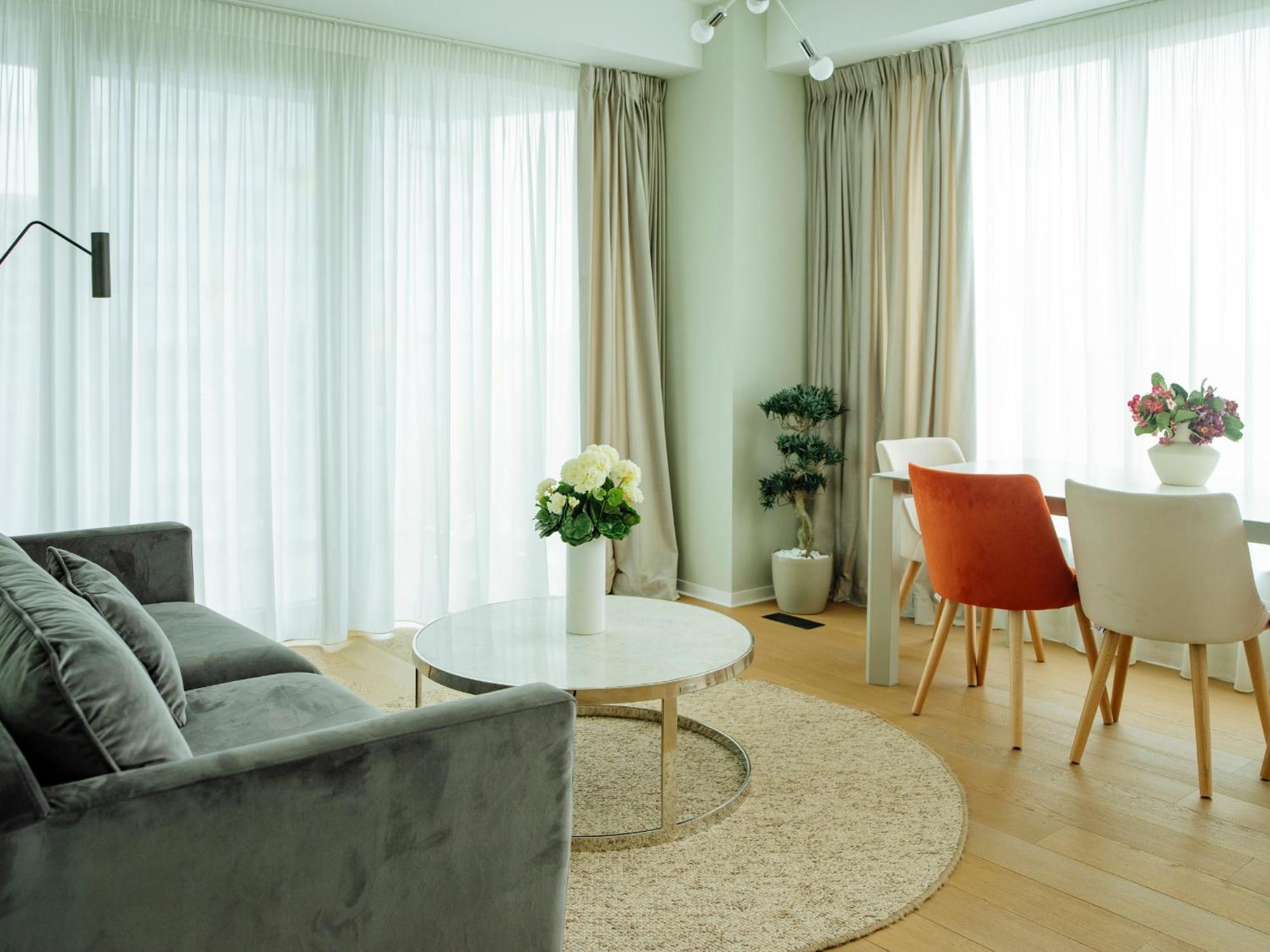 One Mircea Eliade - Luxurious With Panoramic And Park View Appartamento