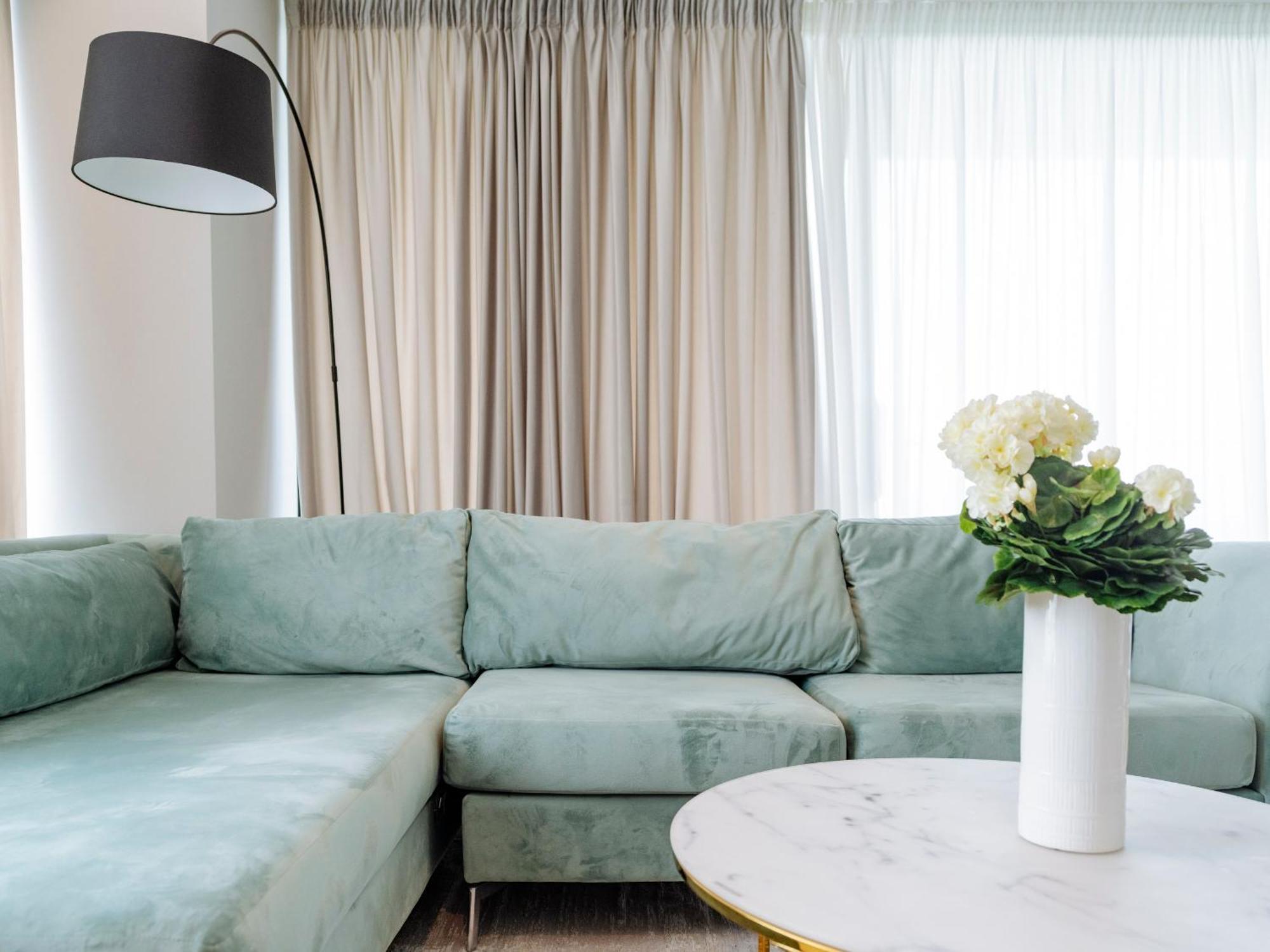 One Mircea Eliade - Luxurious With Panoramic And Park View *